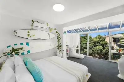 Image de Beach Happy - w/ pool and nearby beach access!