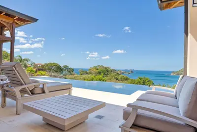Image de Oceanview Villa Featuring Large Infinity Lap Pool at Las Catalinas