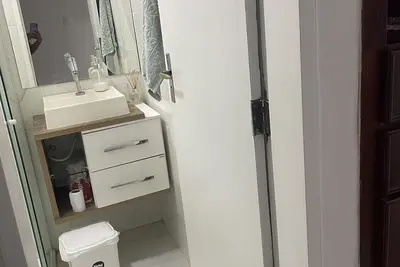 Apartamento na Praia do Futuro I, 350metros da Barraca Crocobeach