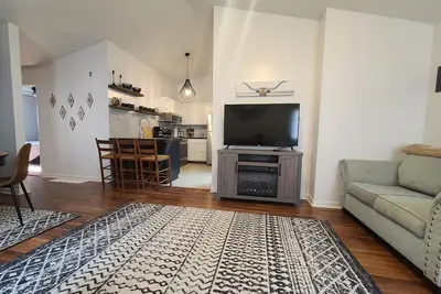 Image de Bluegrass Haven 3br 2Bath\n5 miles to the Horse Park\nFamily/pet friendly