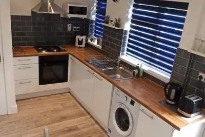 Image de Broxtowe house -3 bedroom house with parking - Nottingham
