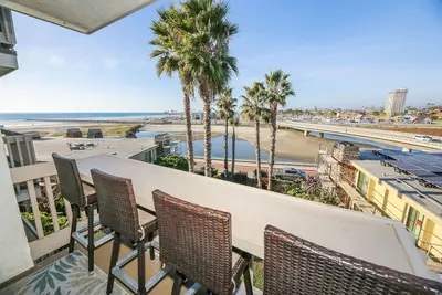 Image de Luxury unit - Amazing Ocean & Harbor Views - Huge Kitchen - Ncv G216