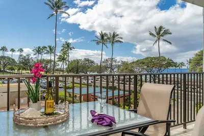 Image de Oceanview 2bd Condo, steps to beach and snorkeling