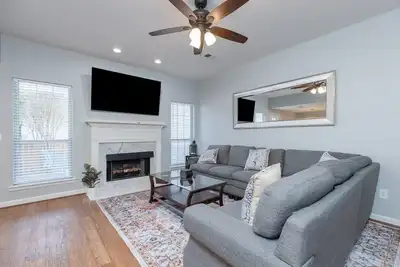 Image de Pelham Palace near Oak Mountain Park