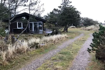 Image de \"Lagho\" - 500m from the sea by Interhome