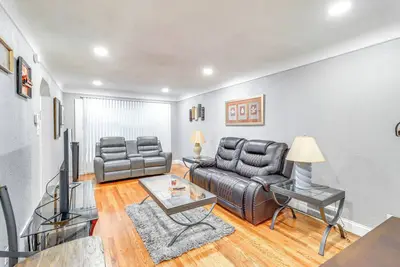 Image de Updated Detroit Vacation Rental ~ 9 Mi to Downtown