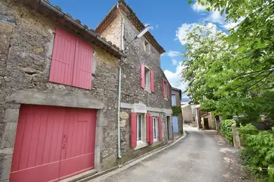 Image de Charmante maison en pierre avec piscine privée