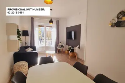 Image de G11_nice 4 Bedrooms Apartment With Balcony, in Sagrada Familia. Exiample