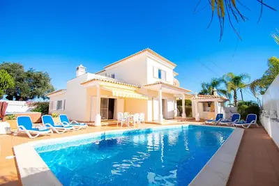 Image de Casa Destino Charming, 3bed villa nestled in the heart of Carvoeiro