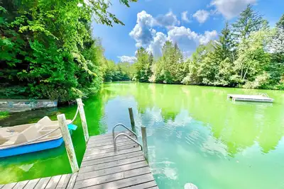 Image de Storybook Cottage on the Pond! Sleeps 8!