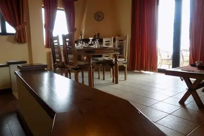 Image de The Top Of The Eagles Small Villa-Bangalow