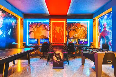 Image de Last Minute Disney! Private Pool, Game Room & Themed Bedrooms. Book Now! #98101