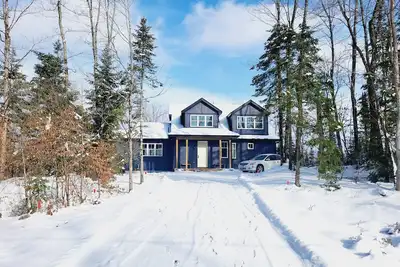 Image de Hilltop cottage with Fibre internet, Golf, Ski, Arrowhead and Algonquin Park