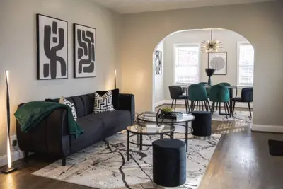 Image de Stylish remodel oasis