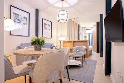 Image de Amazing suite in Seville center. Museo I