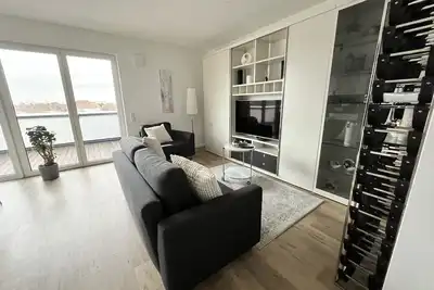 Image de Tor Nach Hannover - in 20 Minuten am Hbf. Hannover, in 15 km Messe Hannover