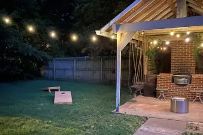 Image de East Nashville studio apartment 10 minutes to down