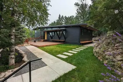 Image de The Atomic Lodge - Luxury Mid-Century Sanctuary
