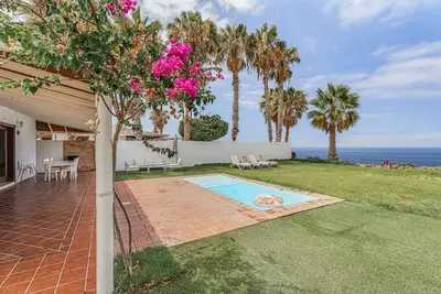 Villa 'Cassis' avec vue sur la mer, piscine privée et Wi-Fi