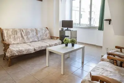 Image de Se032 - Senigallia, comfortable four-room apartment 30 meters from the sea