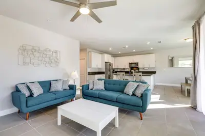 Image de Stylish Lodi Wine Country Retreat w/ Private Patio