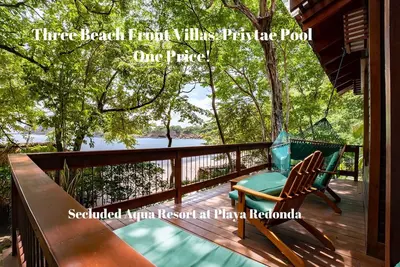 Image de Beachfront 3 Bedroom Villa steps from the beach!