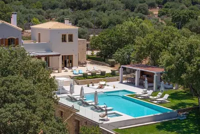 Image de Luxurious Villa Liandri – 600 m² Resort