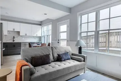 Image de Dreamy Somerville 2br w/ W/D, near Union Square T Stop