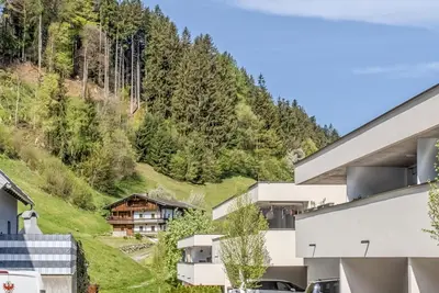 Image de Studio avec terrasse, 150 m du bus de ski