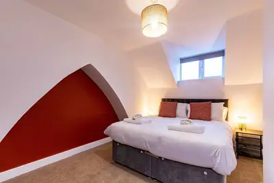 Image de Harcourt 1b: 2br Flat with Parking in Newark