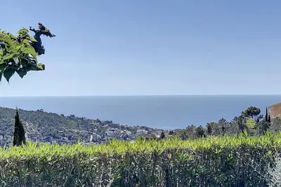 Image de Superbe mazet vue mer en rez de jardin dans un domaine sécurisé