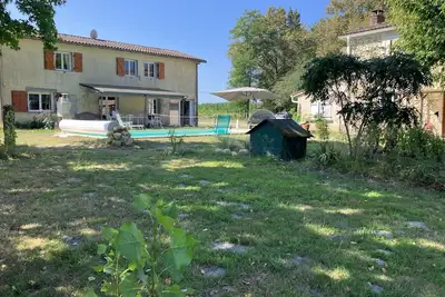 Image de Maison Dans Airial au Milieu de la Forêt Avec Piscine 10x5 m