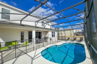 Image de Last Minute Disney! Private Pool, Game Room & Themed Bedrooms. Book Now! #56117