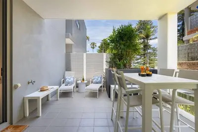 Image de Life’s a Beach – your tranquil beachside retreat