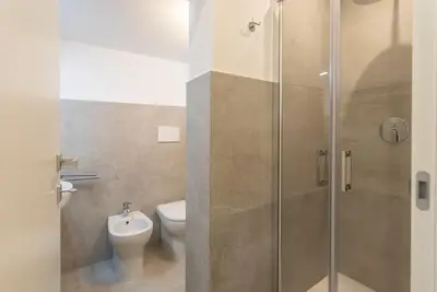 Image de appartamento indipendente con tanto verde e quiete, a due passi dal centro.