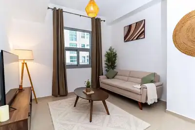 Image de 1br Cozy apartment in Marina, 3 minutes from marina walk\n\n