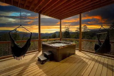 Image de Brand New Huge Indoor Pool - Epic Starlight Theater - Premier Mountain Views! \n