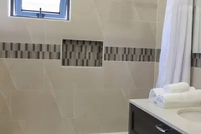 Image de Villa La Rosa and Pyrimid Point, Ocho Rios.