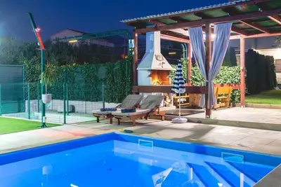 Image de Villa de luxe avec la piscine Split (K-20334)