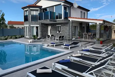 Image de Villa de luxe avec la piscine Fazana (K-21792)