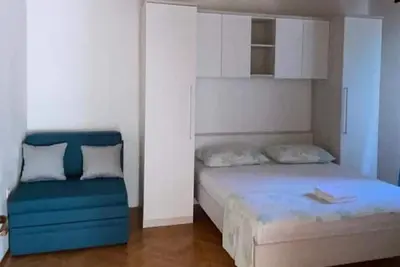 Appartement d'une chambre avec le balcon Tucepi, Makarska (A-22005-c)