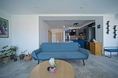 Image de Appartement de deux chambres avec la terrasse et la vue sur le mer Postira, Brac (A-22030-a)