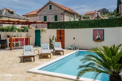 Image de Villa de luxe avec la piscine Jelsa, Hvar (K-22038)