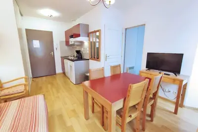 Appartement T2 centre Luchon-wifi - vacances et cure - à 280m de la télécabine
