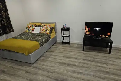 Image de Luxe Living for Large Groups: Bunk Together in Style