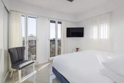 Beautiful apartment in the heart of Geula