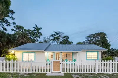 Image de Pet Friendly Stuart Oasis Beach House
