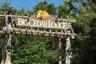 Image de 4-bedroom Presidential Cabin at Big Cedar Properties, All amenities included.