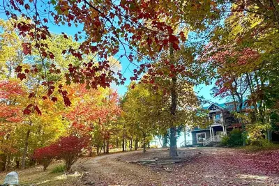 Image de Levons Landing - The Ultimate Mountain View Near Lake Lure and Asheville