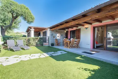 Image de Maison de vacances 'Manessy' avec vue sur la mer, piscine partagée et climatisation